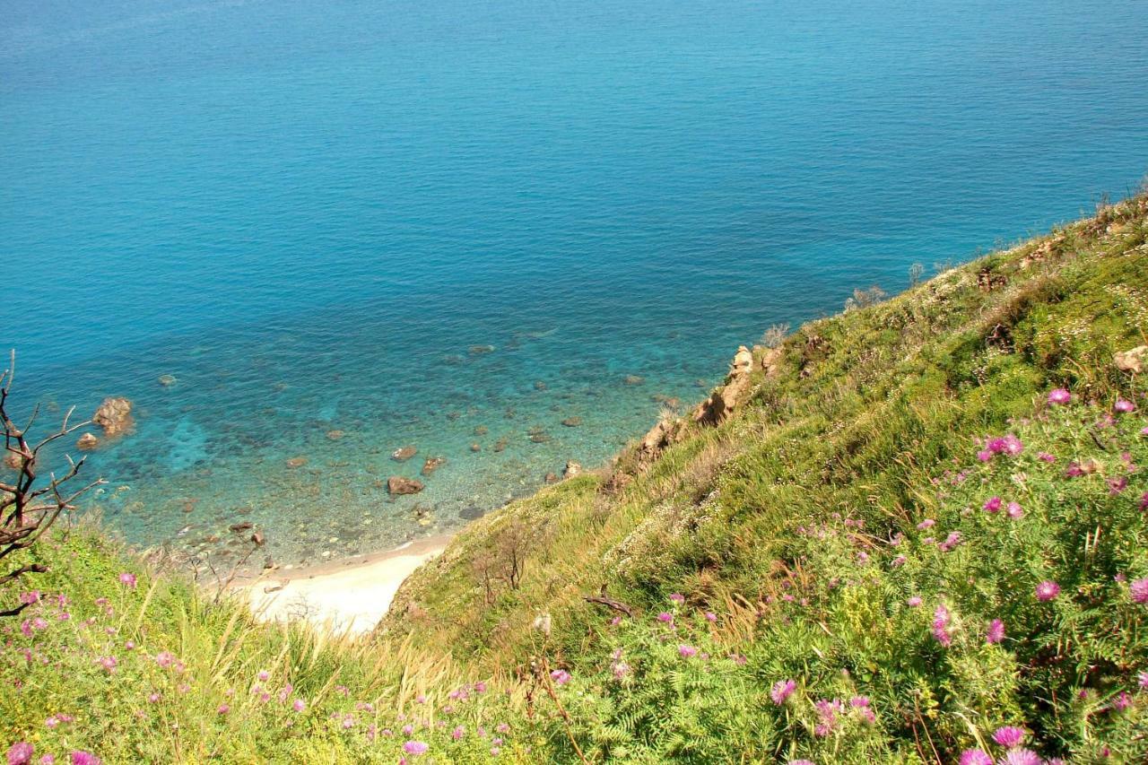 Tenuta Rasocolmo مسينا المظهر الخارجي الصورة